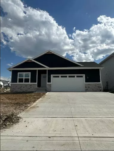 1962 17 Ave SE, Altoona, IA 50009