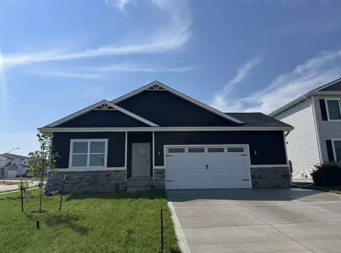 1962 17 Ave SE, Altoona, IA 50009
