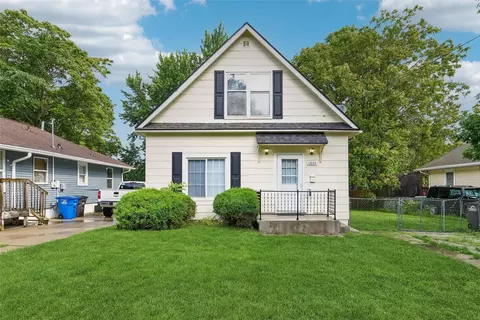 1803 Washington Ave, Des Moines, IA 50314