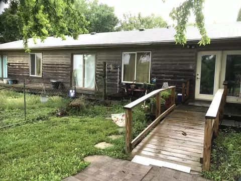 609 S Wall St, Colfax, IA 50054