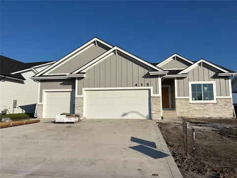 415 NW Ryder Dr, Waukee, IA 50263