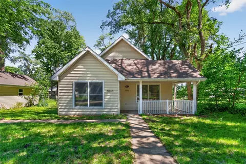 3040 Raccoon St, Des Moines, IA 50317