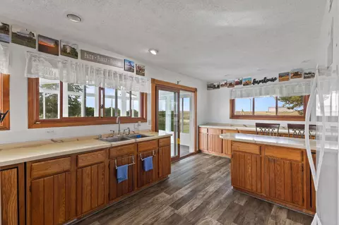 Kitchen - 2040 A Stuart Rd, Greenfield, IA 50849 photo 1 of 6
