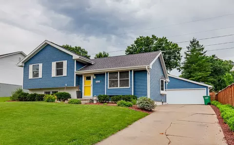 4846 Candlewick Dr, Norwalk, IA 50211
