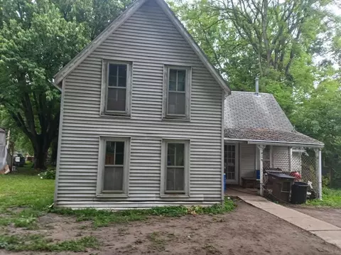 1704 Main St, Hamburg, IA 51640