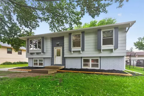 509 N N St, Indianola, IA 50125