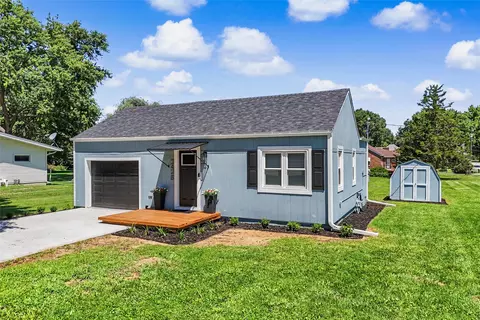 3436 Scott Ave, Des Moines, IA 50317