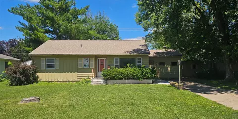 2616 Marengo Dr, Perry, IA 50220