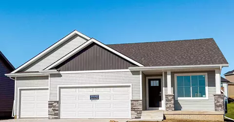 1618 22nd Ave SE, Altoona, IA 50009