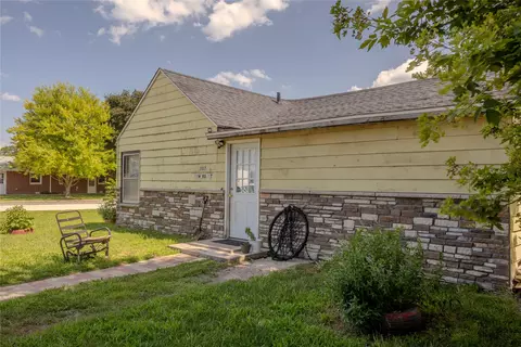 307 Howard St, Rippey, IA 50235