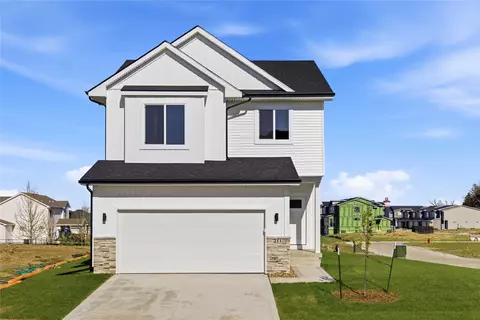 211 NW Springbrooke Dr, Grimes, IA 50111