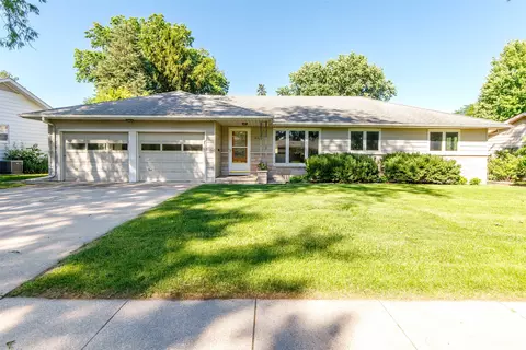2216 Duff Ave, Ames, IA 50010