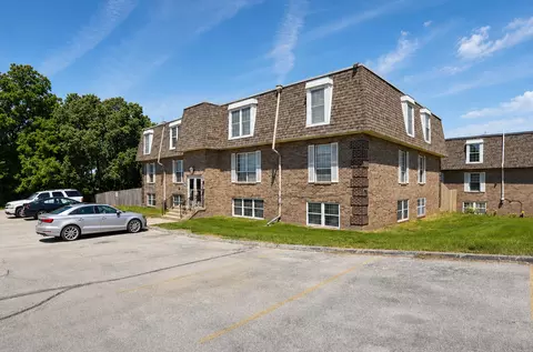 1100 E 6th St #2, Des Moines, IA 50316
