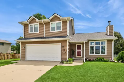 206 Jensen St, Gilbert, IA 50105