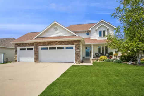 237 19th St SW, Altoona, IA 50009
