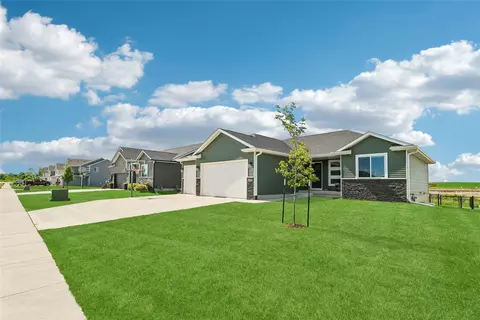 1602 Mulberry St, Granger, IA 50109