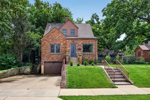 4328 Ingersoll Ave, Des Moines, IA 50312