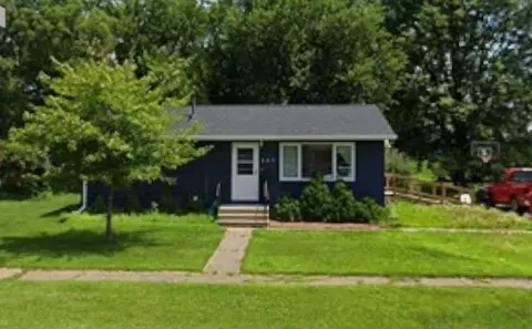 225 SW 3rd St, Ogden, IA 50212