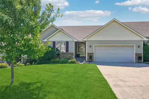 1906 SE Snowberry Ln, Ankeny, IA 50021