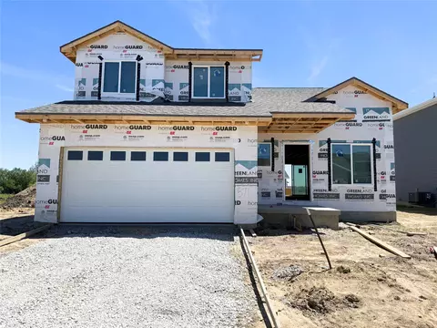 571 NW Cherrywood Ln, Grimes, IA 50111