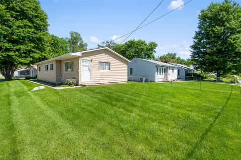 2021 E 22nd St, Des Moines, IA 50317
