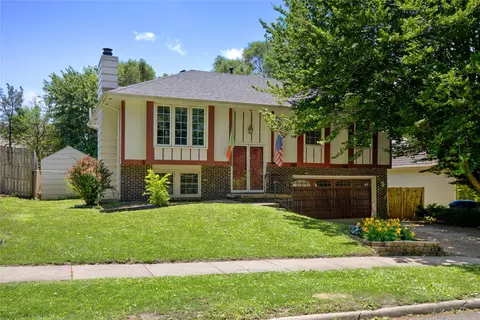 411 Scandia Ave, Des Moines, IA 50315