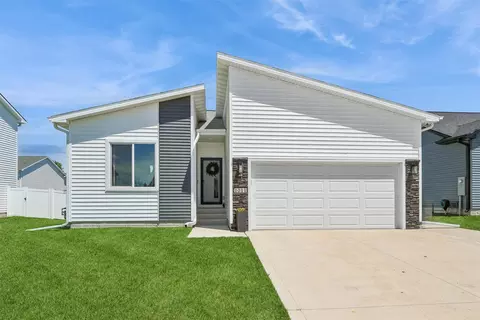 1011 Polk St, De Soto, IA 50069