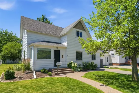 707 Park Ave, Story City, IA 50248