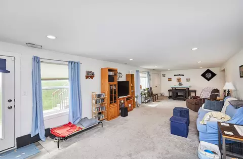 Living - 113 Foley St, Stuart, IA 50250 photo 2 of 2