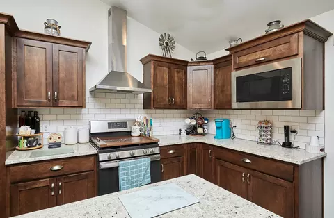 Kitchen - 113 Foley St, Stuart, IA 50250 photo 2 of 4