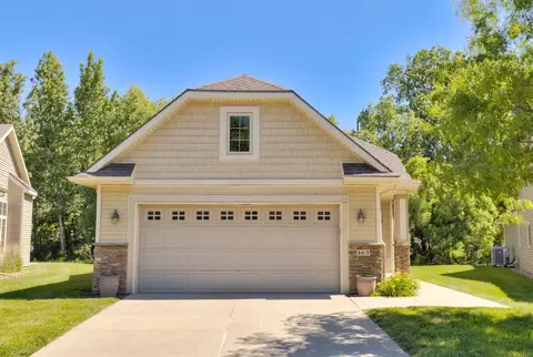 645 65th Pl #163, West Des Moines, IA 50266