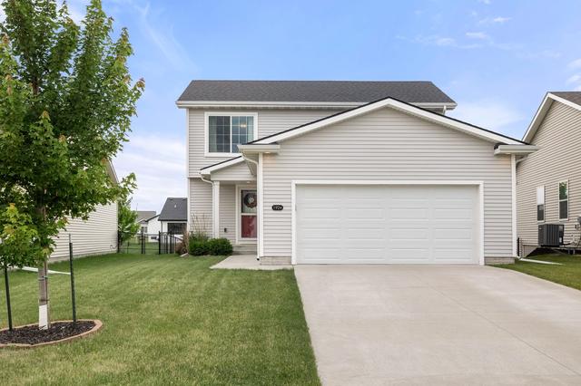 1924 17th St SE, Altoona, IA 50009