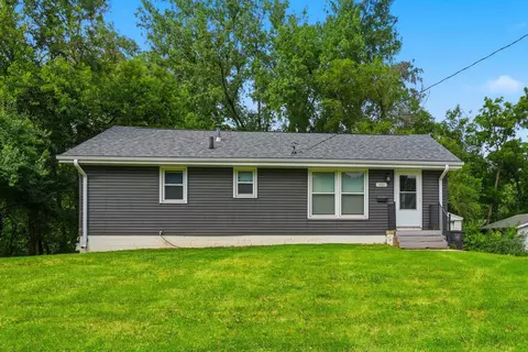 1601 Kenyon Ave, Des Moines, IA 50315