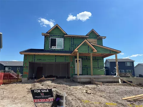 1832 Gordon Ct, Norwalk, IA 50211