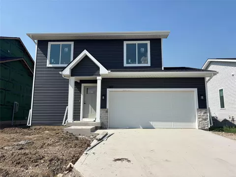 1817 Gordon Ct, Norwalk, IA 50211