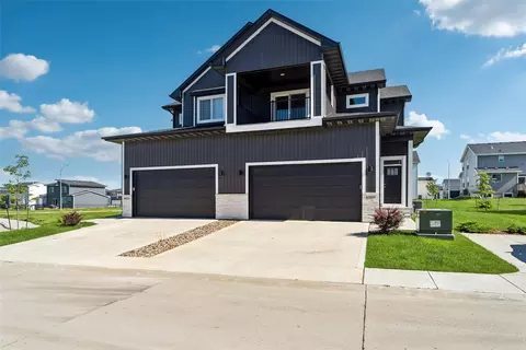 4106 NE Timber Ln, Ankeny, IA 50021