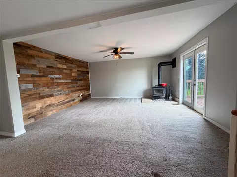 Living - 1655 Victor Ave, Stuart, IA 50250 photo 2 of 4