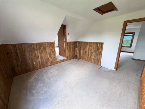 Bedroom - 1655 Victor Ave, Stuart, IA 50250 photo 3 of 6