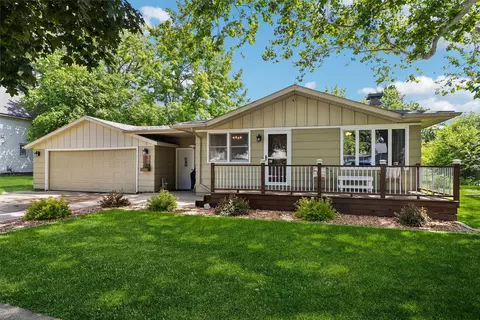 1204 Cherry St, Dallas Center, IA 50063