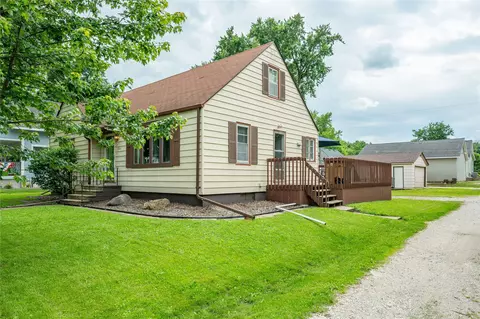 204 NE Jacob St, Grimes, IA 50111