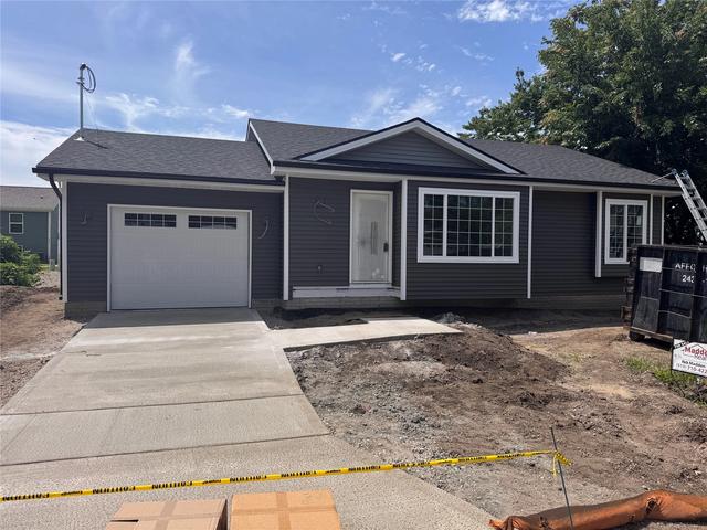 225 Arthur Ave, Des Moines, IA 50313