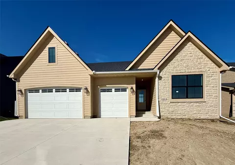2814 NW Fairfield Ct, Ankeny, IA 50023