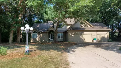 7213 NW 28th St, Ankeny, IA 50023