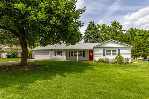 2131 Watrous Ave, Des Moines, IA 50321