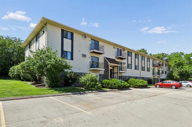 1831 Fuller Rd #13, West Des Moines, IA 50265