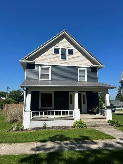 204 S Broadway St, Toledo, IA 52342