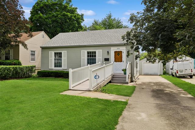 1055 57th St, Des Moines, IA 50311