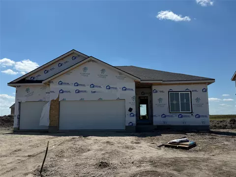 1662 SW Maplewood Dr, Grimes, IA 50111