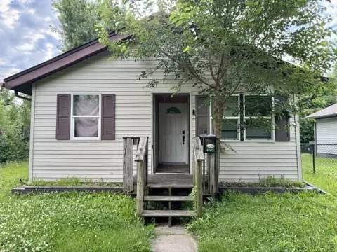 4045 3rd St, Des Moines, IA 50313