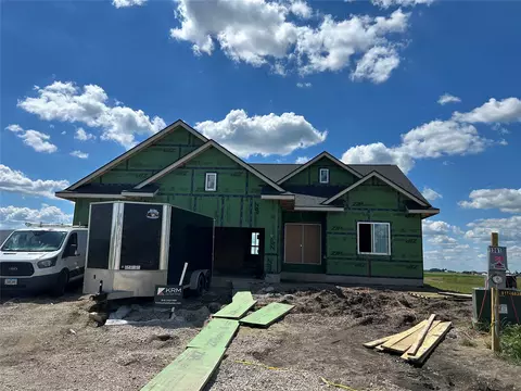 1301 SW 18th Ct, Grimes, IA 50111